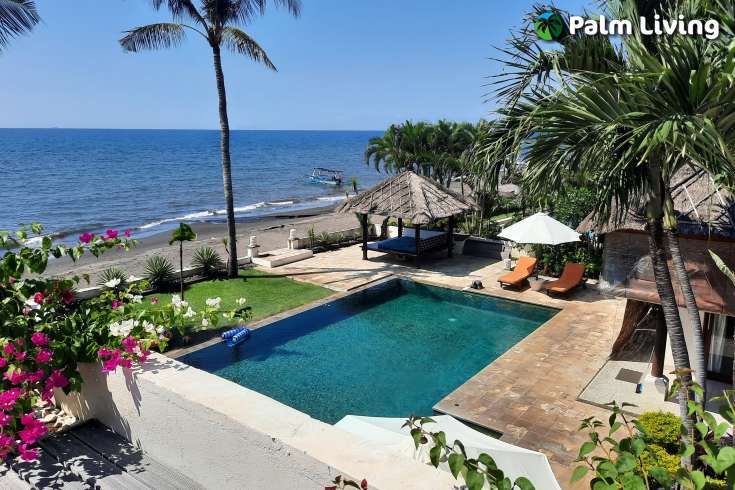 Beachfront Tropical Garden Villa