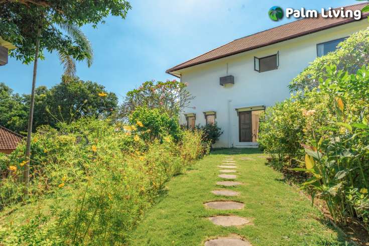 Private Villa with Tropical Garden for Sale