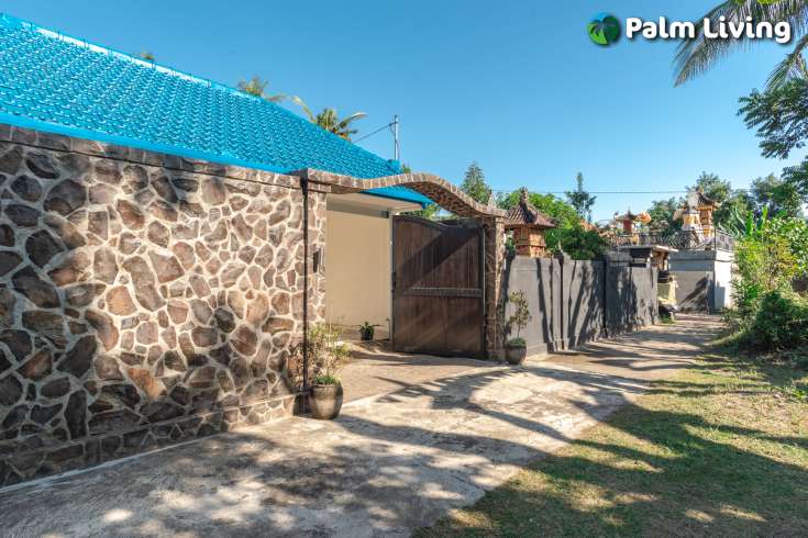 Charming Villa in Central Lovina