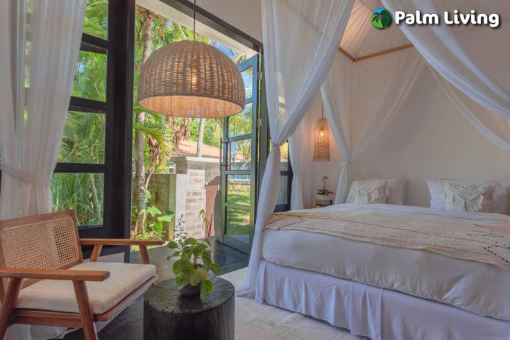 Absolute Beachfront Villa - Center Lovina