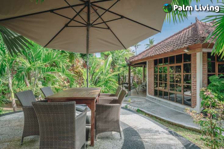 Spacious Garden Villa for Sale