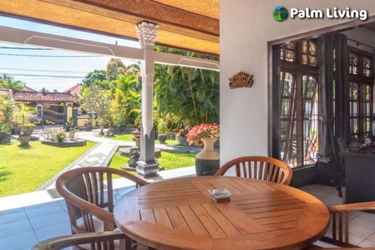 Villa with Balinese design for sale
