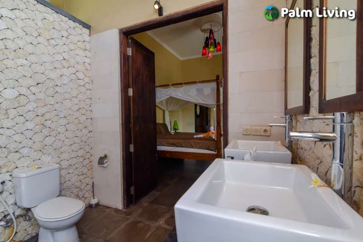 Luxury Balinese Beachfront Villa Dencarik