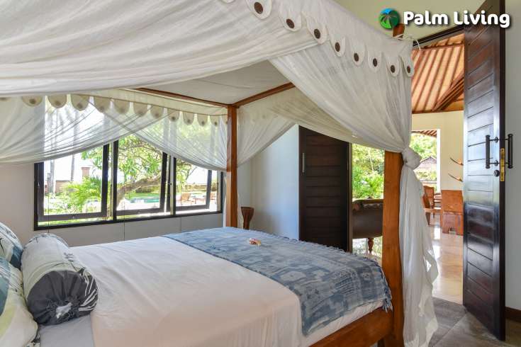Beachfront Villa In Brongbong Bali For Sale