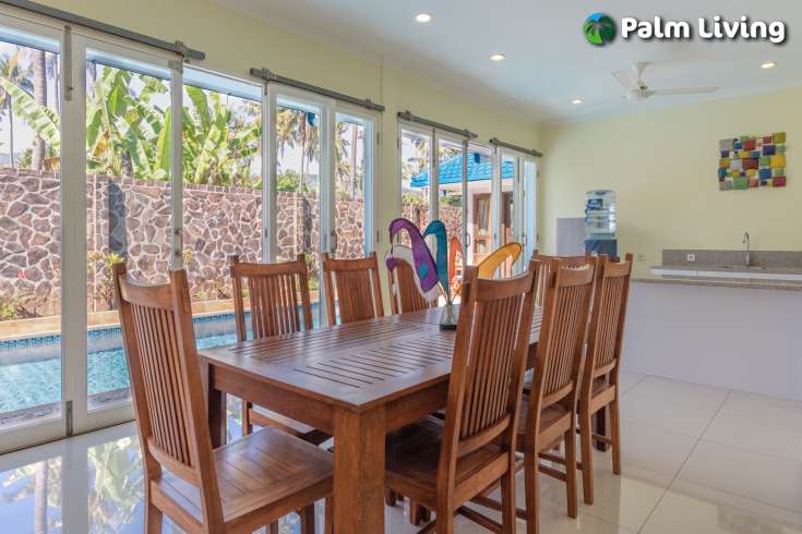 Charming Villa in Central Lovina