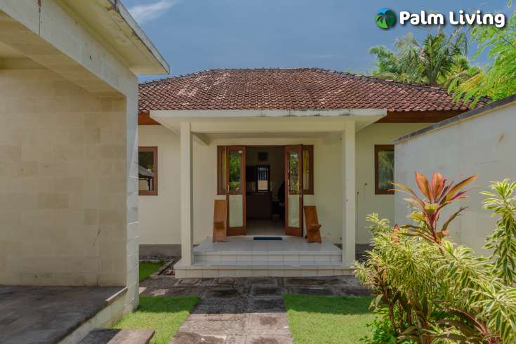 Villa on Huge Land Plot in Pemuteran