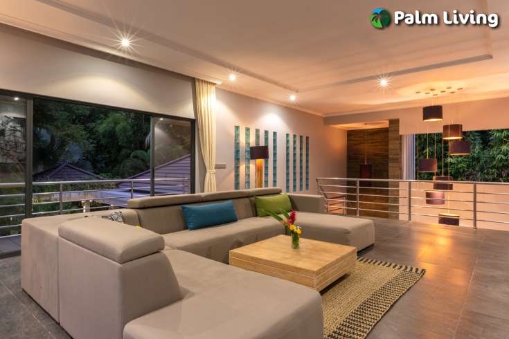 Luxury Villa Built on Large Land Plot