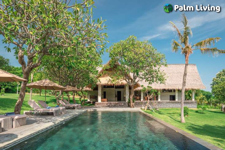 A Dream Villa with Beautiful Garden