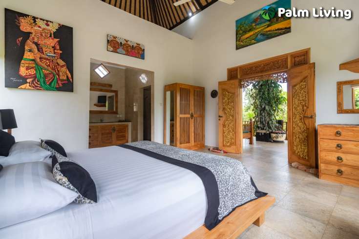 Modern Villa for sale Central Lovina