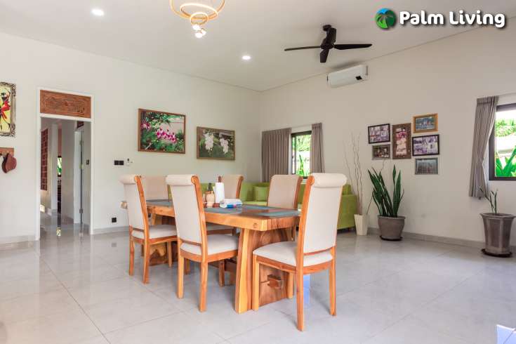 Spacious Beautiful Garden Villa for Sale