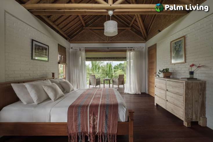 Bright Villa Surrounded by Nature for Sale