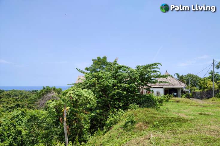 Freehold Land in the Hills for Sale