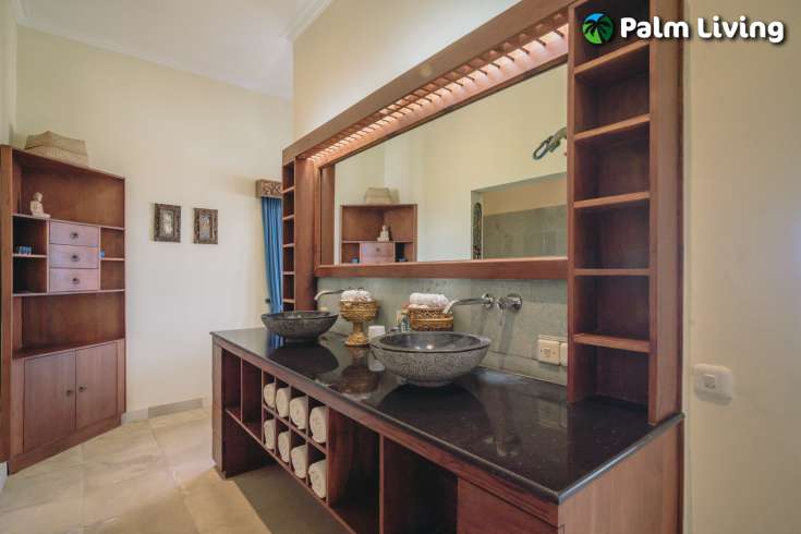 Beautiful Beachfront Villa for Sale