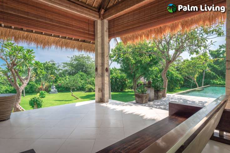 A Dream Villa with Beautiful Garden