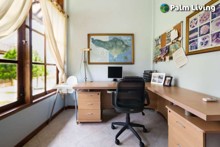 Villa Furnished for Sale in Central Lovina