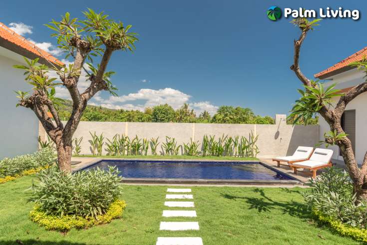 Family Villa for Sale in Lovina