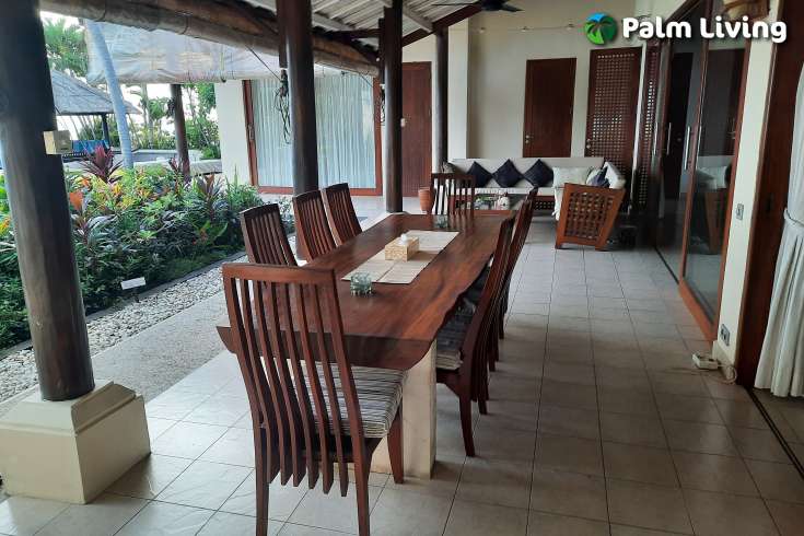 Beachfront Tropical Garden Villa