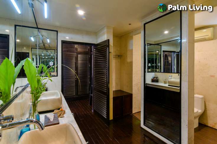 An Unique Hillside Villa For Sale in Bali
