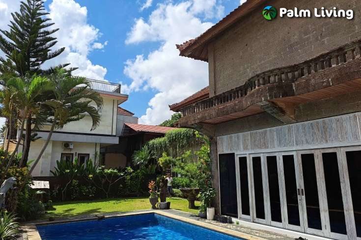 For Sale 13-Bedroom Villa in Kerobokan