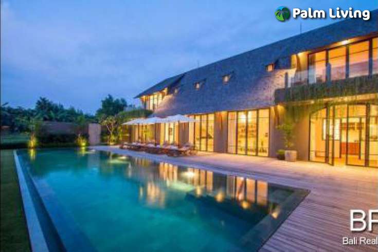 Modern and New Villa For Sale in Bali