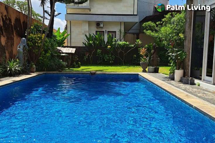 For Sale 13-Bedroom Villa in Kerobokan
