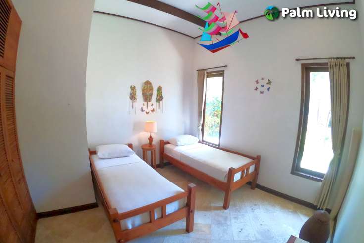 Secluded Seafront 3 Villa Estate