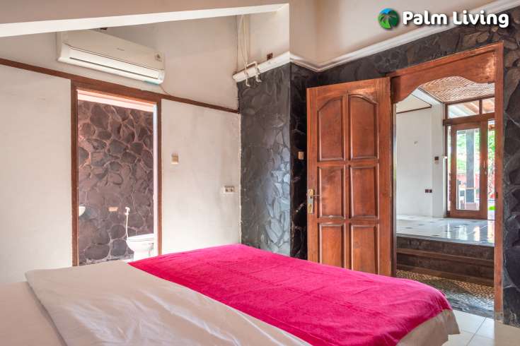 Two Villas for Sale in One Price
