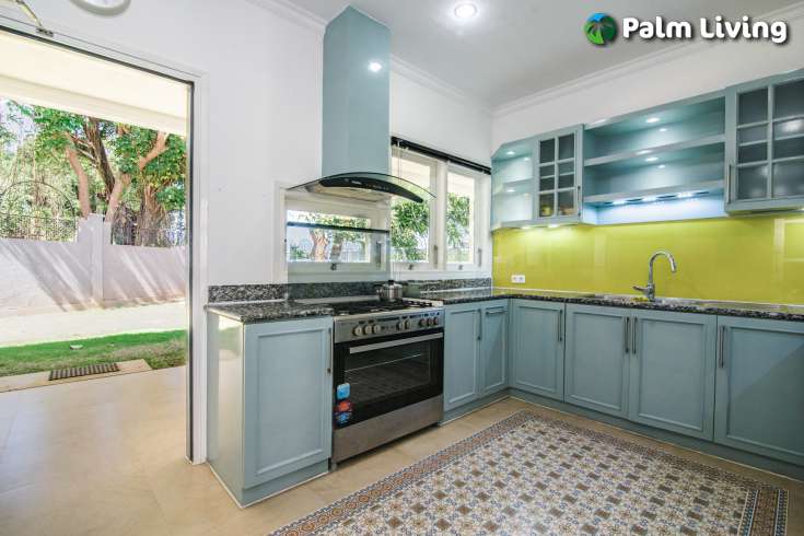 Villa for Sale with Stunning Views