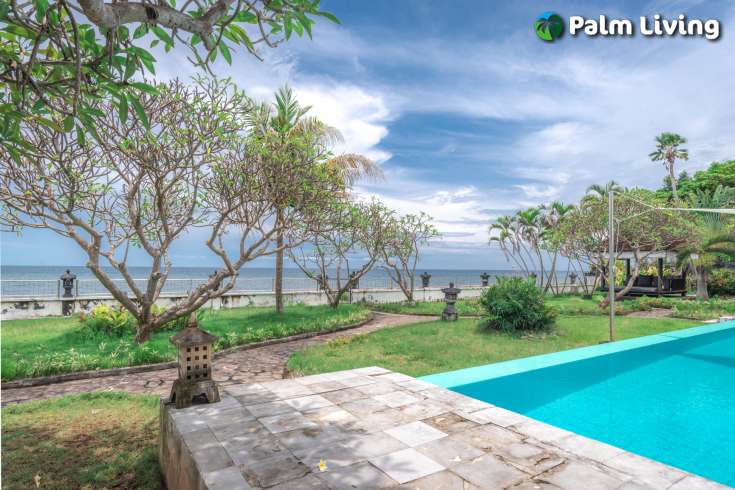 Rare Expansive Beachfront Villa