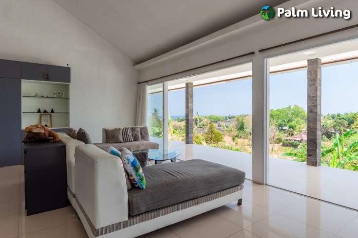 Large Contemporary Villa Ocean View
