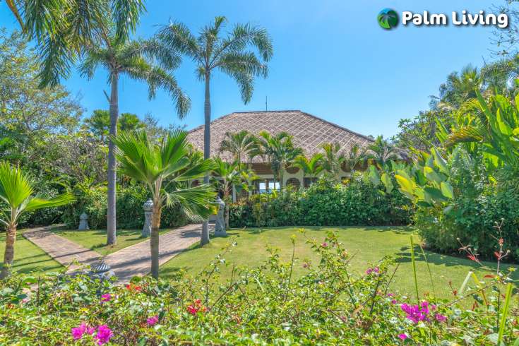 Four Bedroom Bali Beachfront Villa