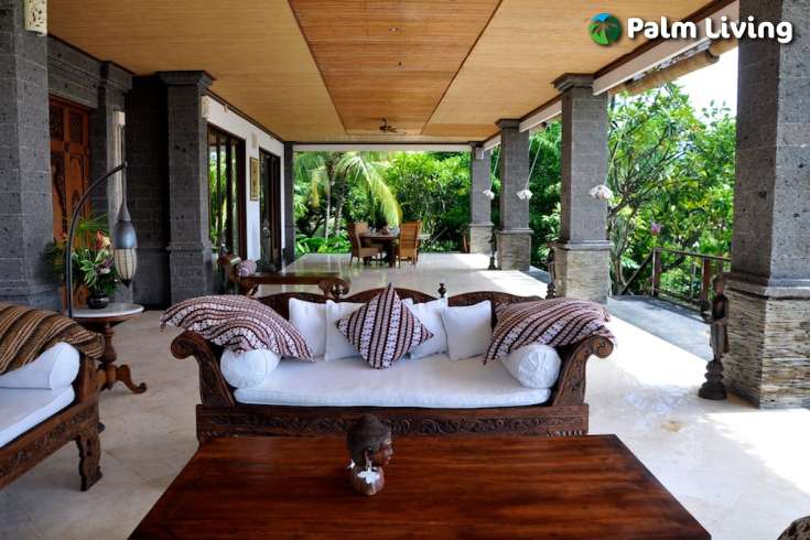 Spacious Hillside Villa in Kayuputih