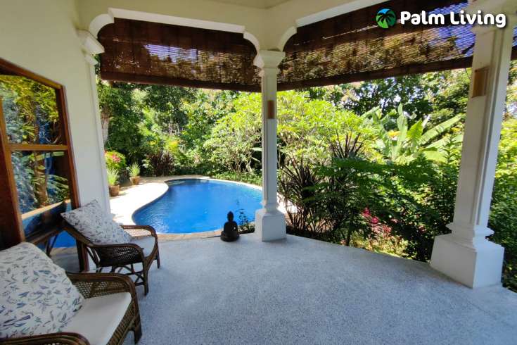 Two Bedroom Hillside Villa with Garden