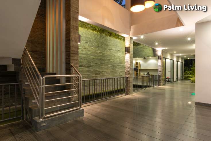 Luxury Villa Built on Large Land Plot