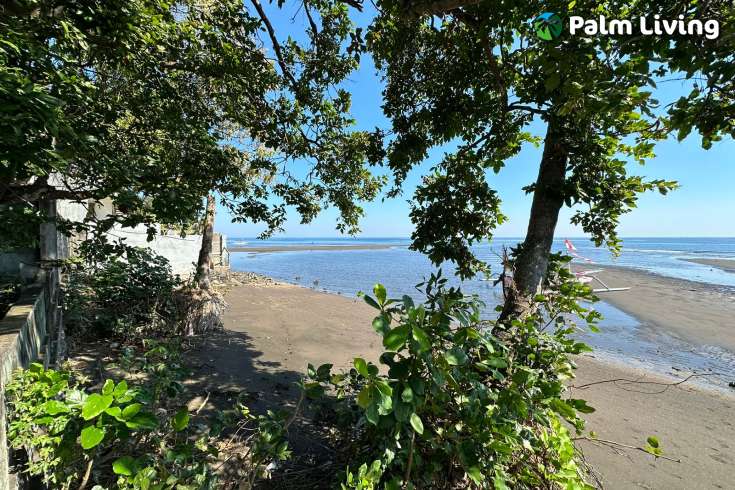Beachfront Land Close to Central Lovina