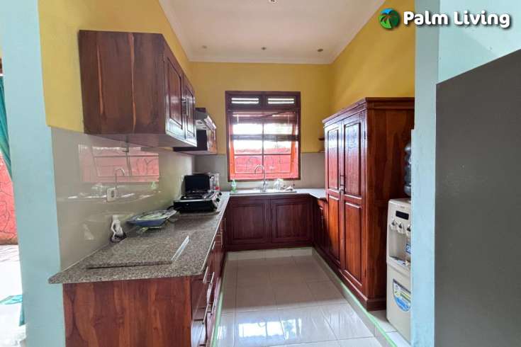 Minimalist House for Sale in Central Lovina