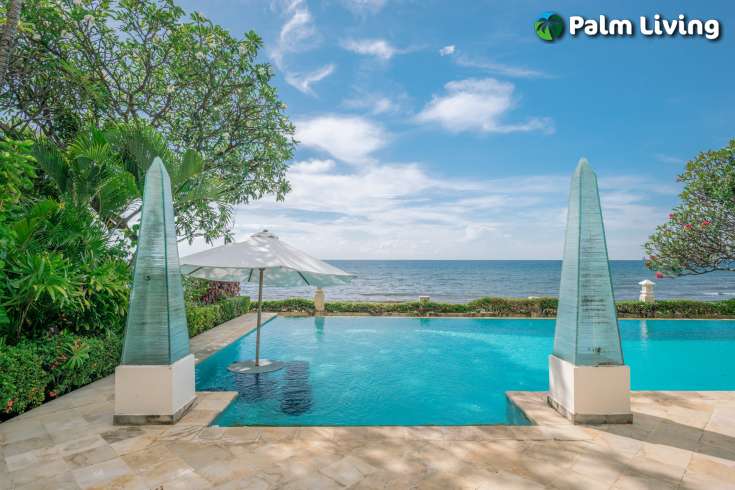 Villa on the Beach with Guest House