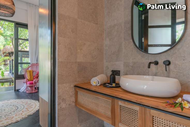 Absolute Beachfront Villa - Center Lovina