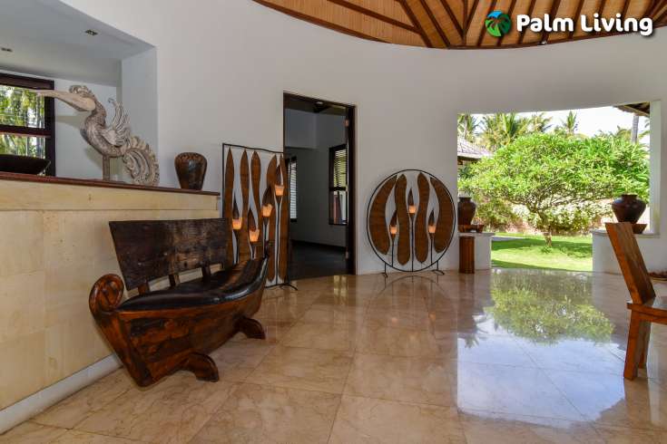 Beachfront Villa In Brongbong Bali For Sale
