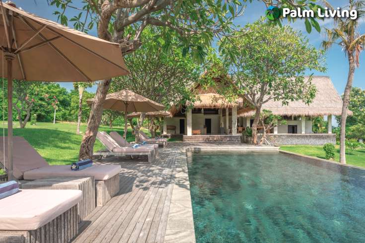 A Dream Villa with Beautiful Garden