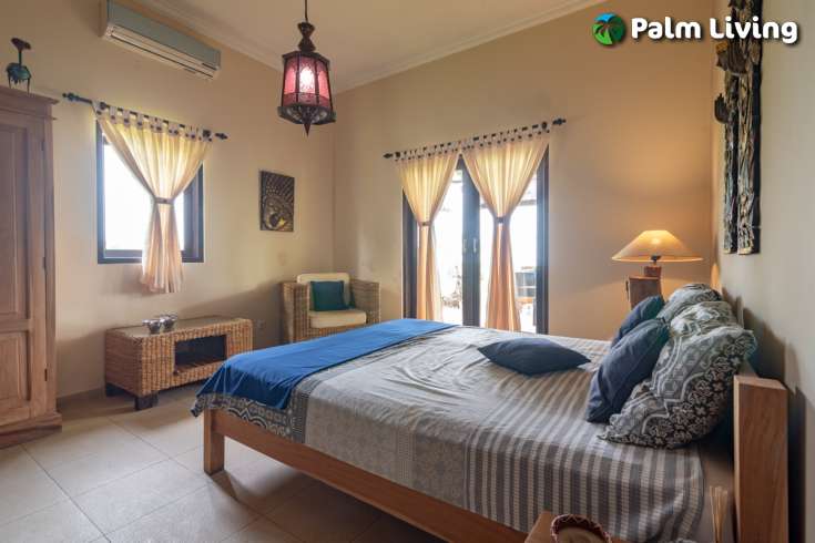 Villa With Balinese Design For Sale