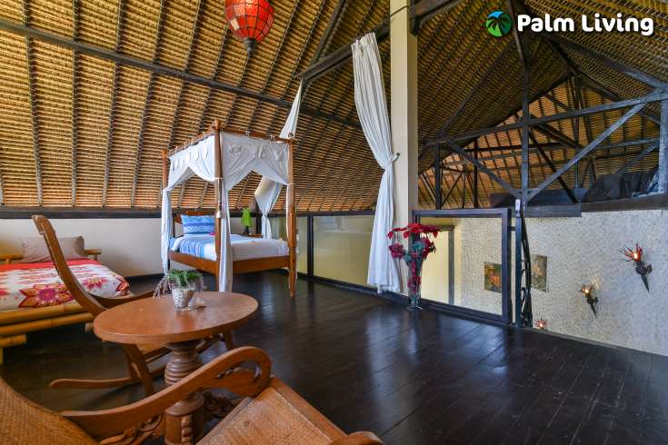 Luxury Balinese Beachfront Villa Dencarik