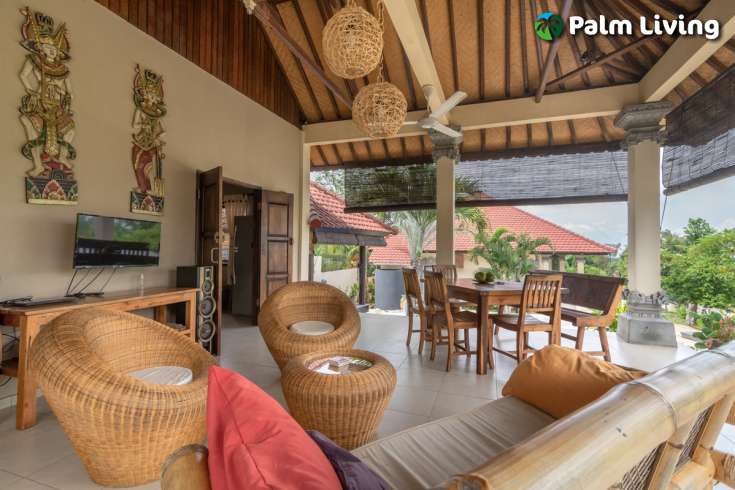 Villa With Balinese Design For Sale