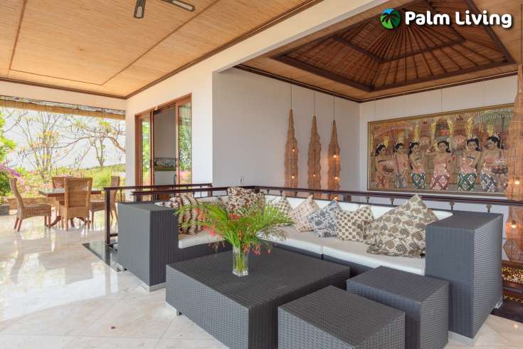 Spacious Hillside Villa in Kayuputih