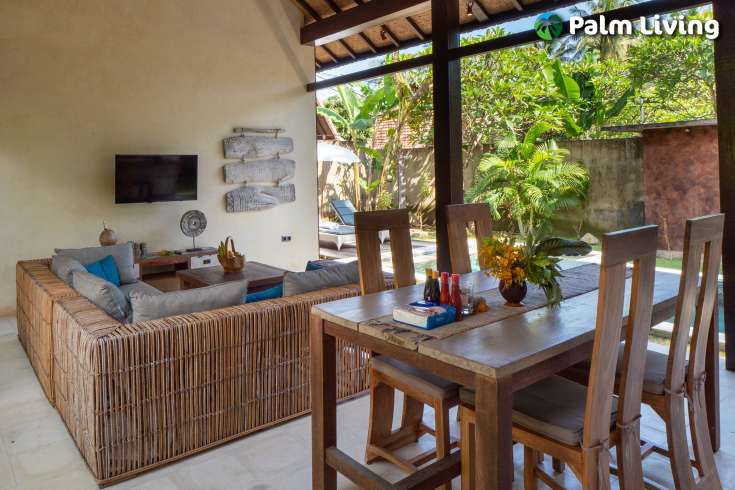 Charming Oceanside Villa in Tejakula