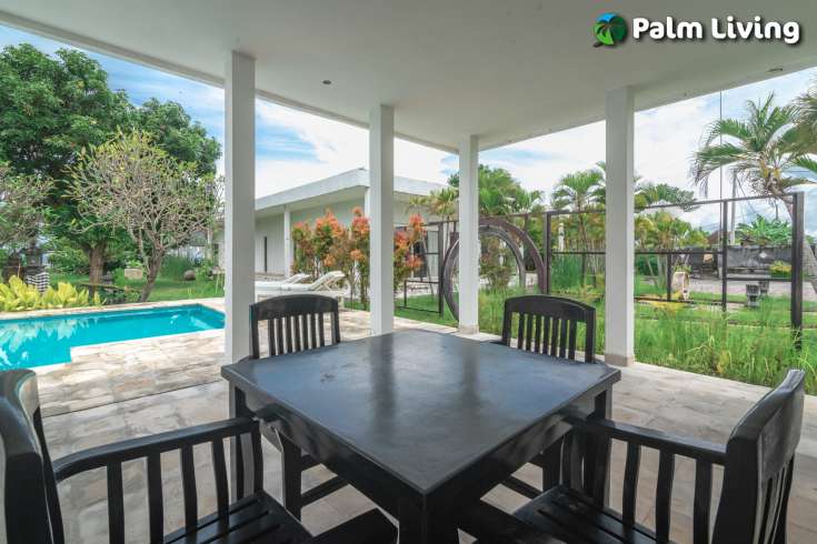 Rare Expansive Beachfront Villa