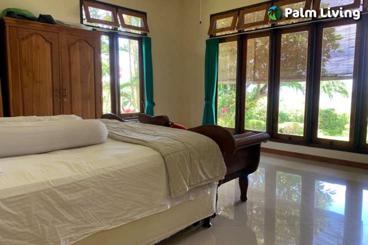 Hillside Villa In Kayuputih For Sale