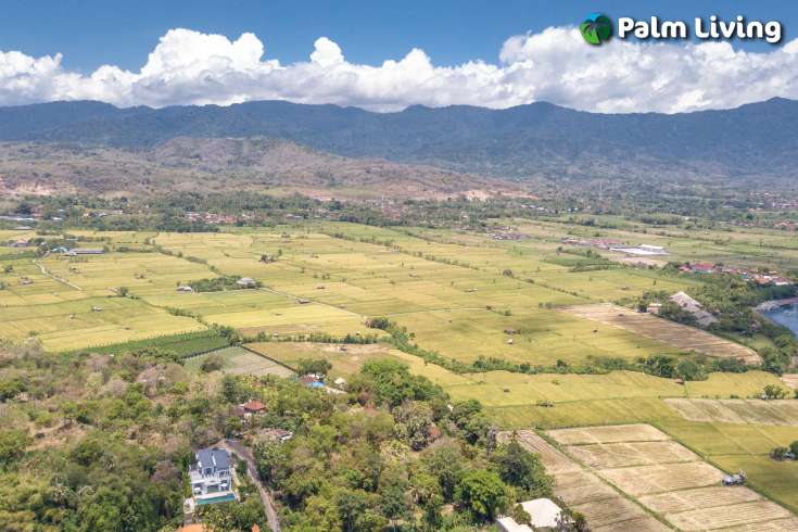 Land with great views in Umeanyar for Sale