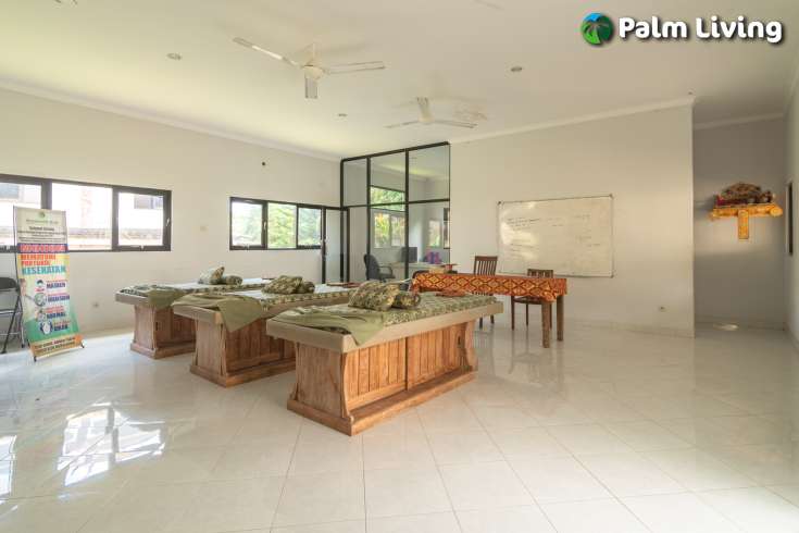 Small Resort with Private Villa For Sale