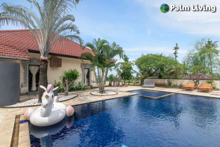 Villa With Balinese Design For Sale